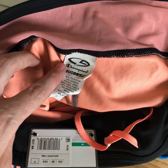 Champion duo dry capri leggings NWT reflective geometric zip pocket sz M - Picture 9 of 10